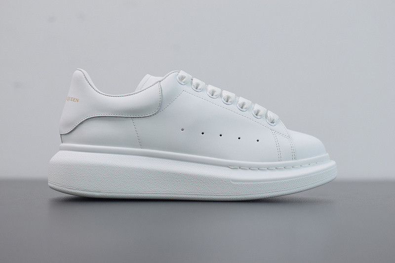 alexer mceen sneakers