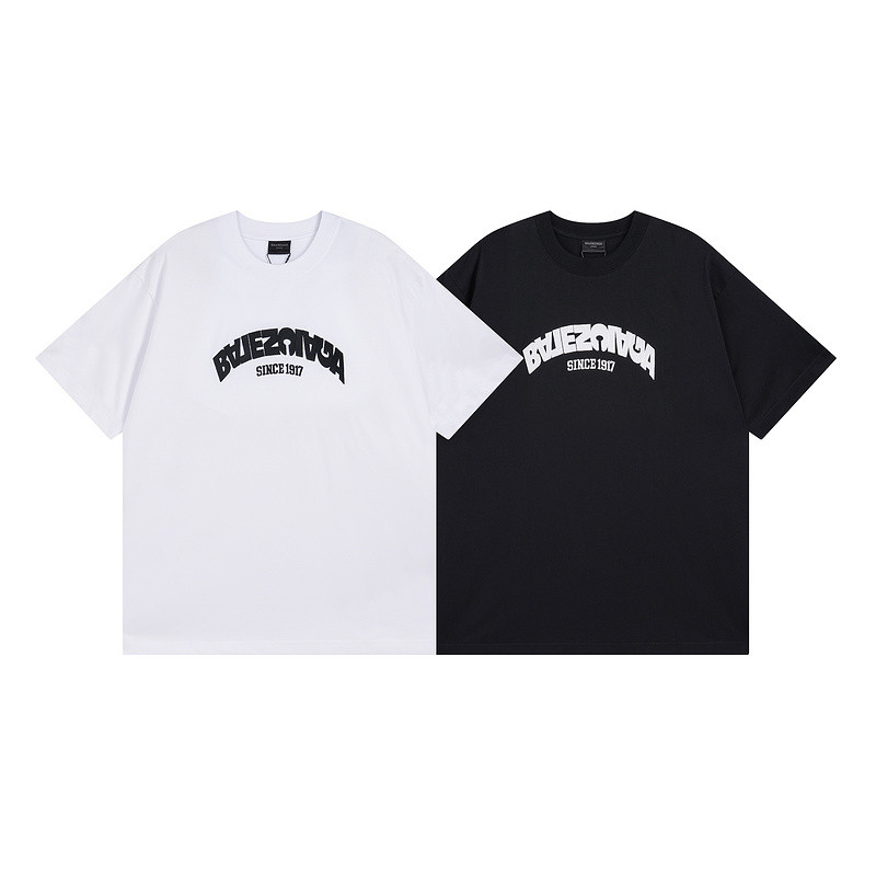 Ba*len*cia*ga clothes