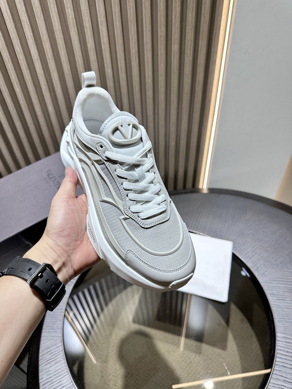 valentino sneaker