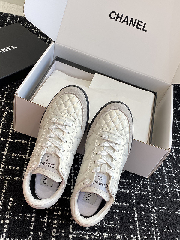 Chanel Sneaker