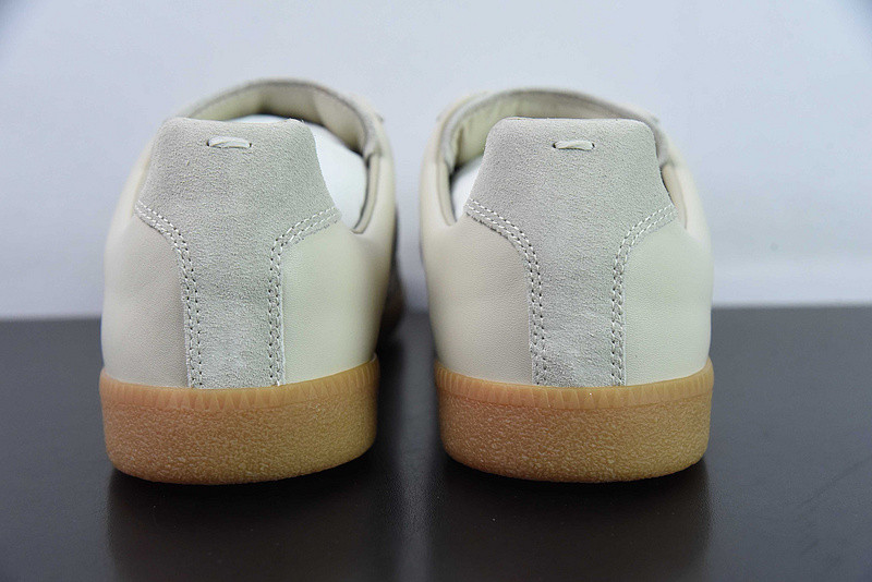 ma*s*n Ma*i*la sneaker