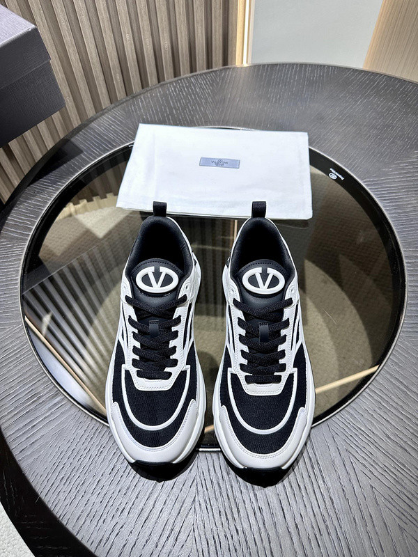 valentino sneaker